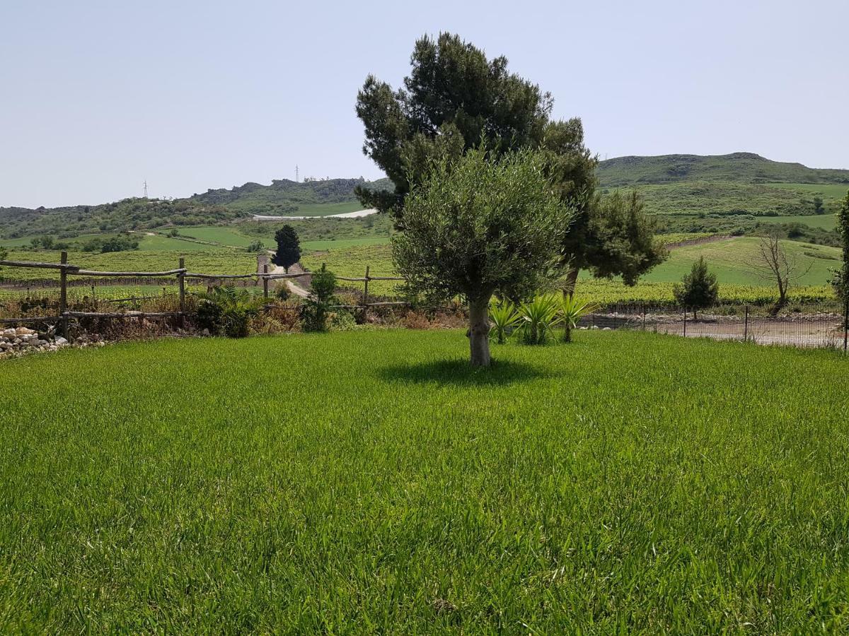 Contrada Gibbesi Villa Gibbesi Vecchio Exteriör bild