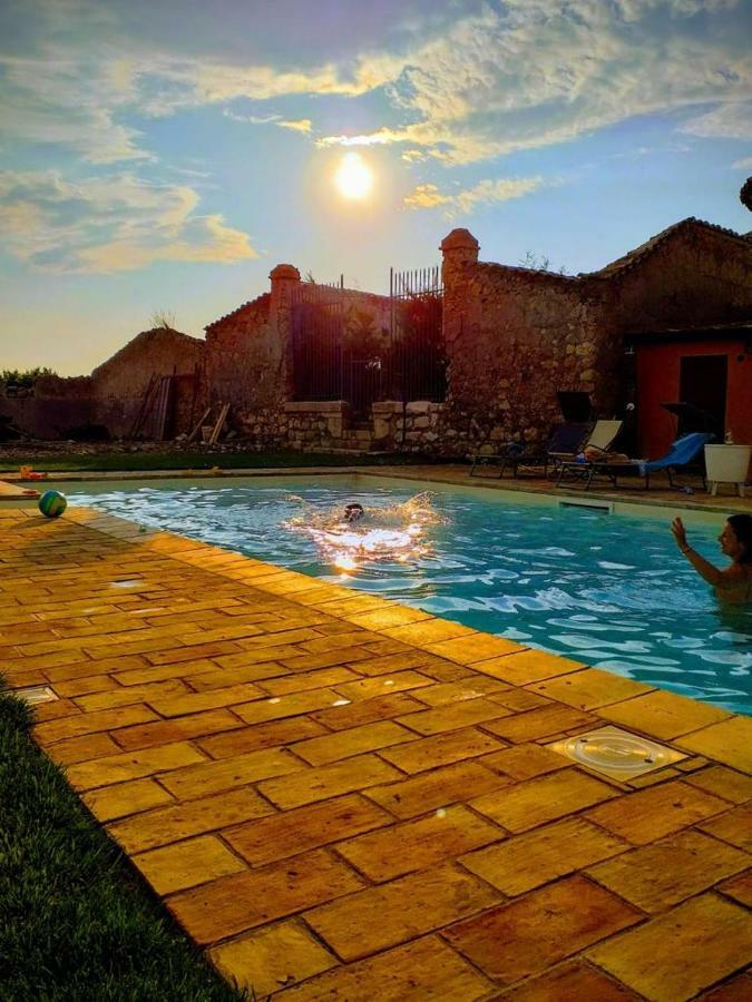 Contrada Gibbesi Villa Gibbesi Vecchio Exteriör bild